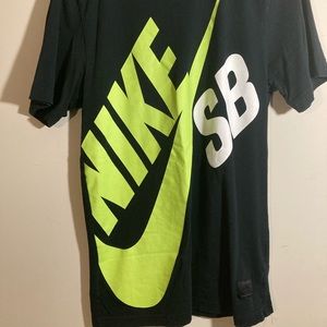 Nike sb shirt